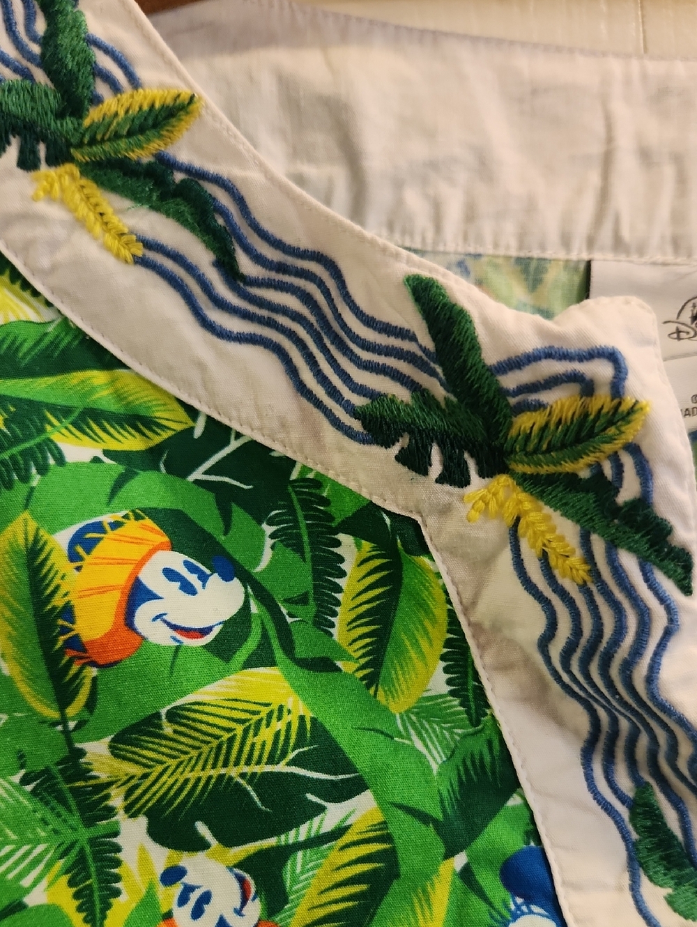 Disney Parks Caribbean Beach Resort Mickey Tropical Tunic Top Coverup L - Picture 6 of 12